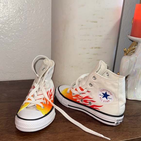 Converse All Star White and Orange Kids Shoes - Picture 2 of 5